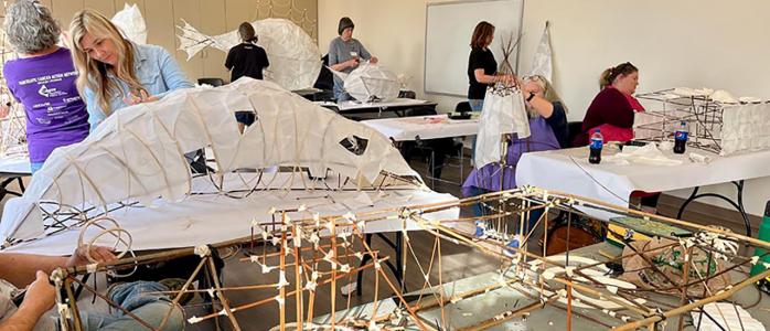 photo of lantern making workshop