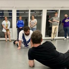 photo of an improv class